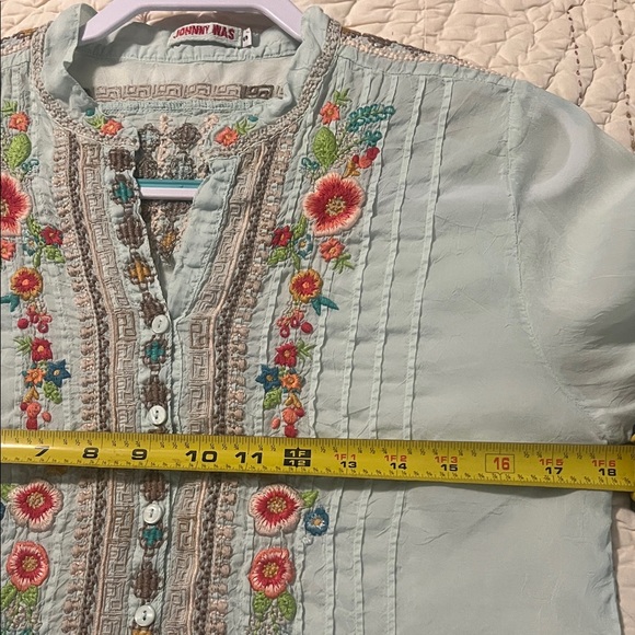 Johnny Was Pastel Blue Embroidered Blouse - Picture 8 of 9